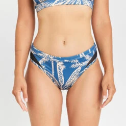 Bas De Maillot De Bain Culotte Femme - Savana Palmer Bleu 8 Bas De Maillot De Bain Culotte Femme - Savana Palmer Bleu -Meilleur Surf Magasin bas de maillot de bain culotte femme savana palmer bleu 2