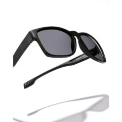 HAWKERS Lunettes De Soleil Pour Homme Et Femme POLARIZED BLACK - CORE Raw -Meilleur Surf Magasin lunettes de soleil pour homme et femme polarized black core raw 5