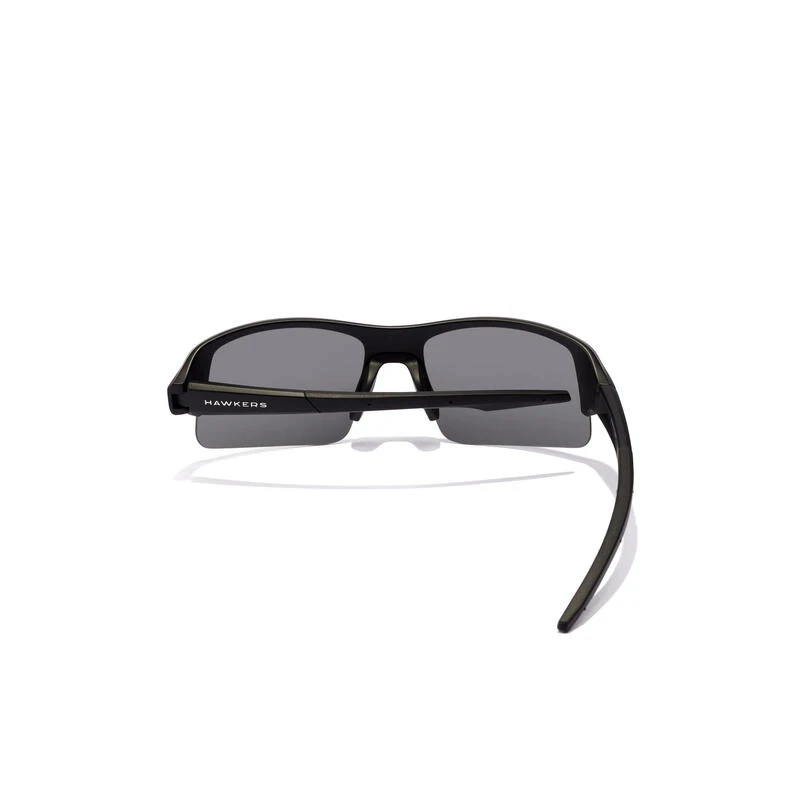 HAWKERS Lunettes De Soleil Pour Hommes Et Femmes POLARISÉ NOIR FONCÉ - BAT 4 HAWKERS Lunettes De Soleil Pour Hommes Et Femmes POLARISÉ NOIR FONCÉ - BAT – Image 4