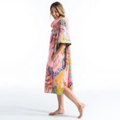 PONCHO SURF 500 ADULTE Print Cala 13 PONCHO SURF 500 ADULTE Print Cala -Meilleur Surf Magasin poncho surf 500 adulte print cala 3